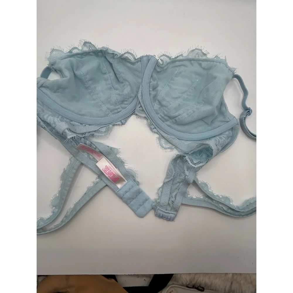 Victoria's Secret PINK Light Blue Lace Unlined Underwire‎ Bra 36C Eyelash Trim